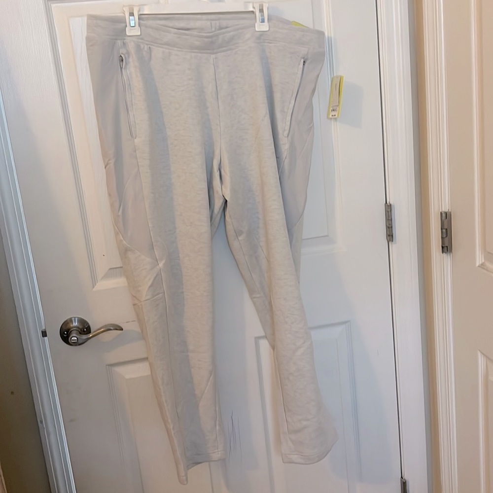 NWT All in Motion drawstring fleece pants